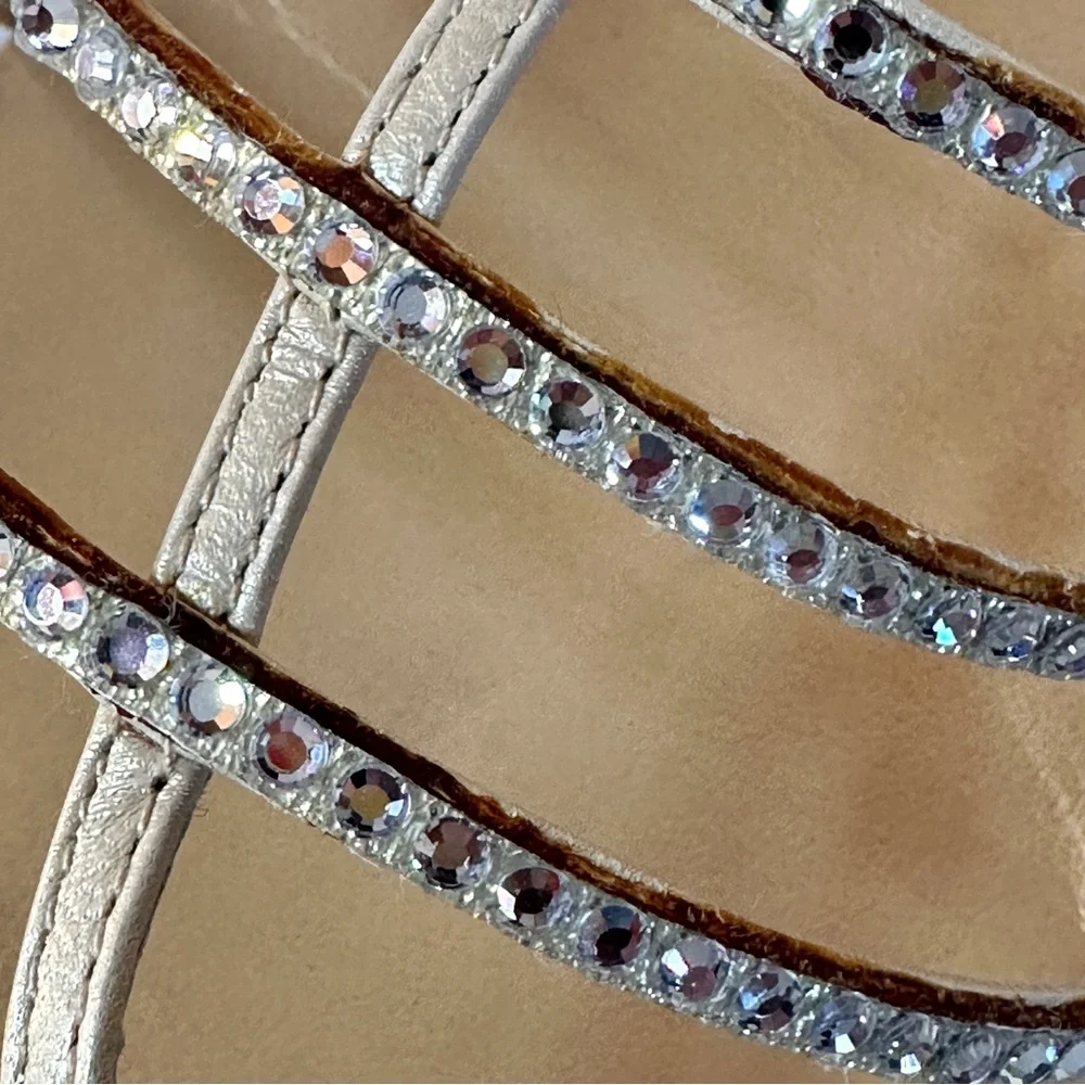 Stuart Weitzman Gold Kitten Heel Sandal 6.5 Toe Post Thong Rhinestone Straps - Picture 7 of 11